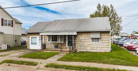 Photo of 505 27th Street, Vienna, WV 26105 (MLS # 5238133)