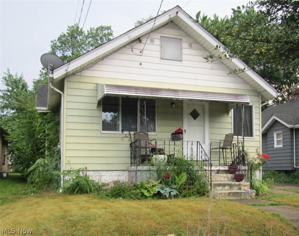 View Akron, OH 44306 property