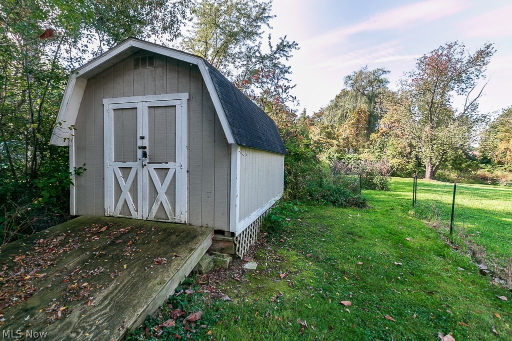 Subsistance Homes - Residential