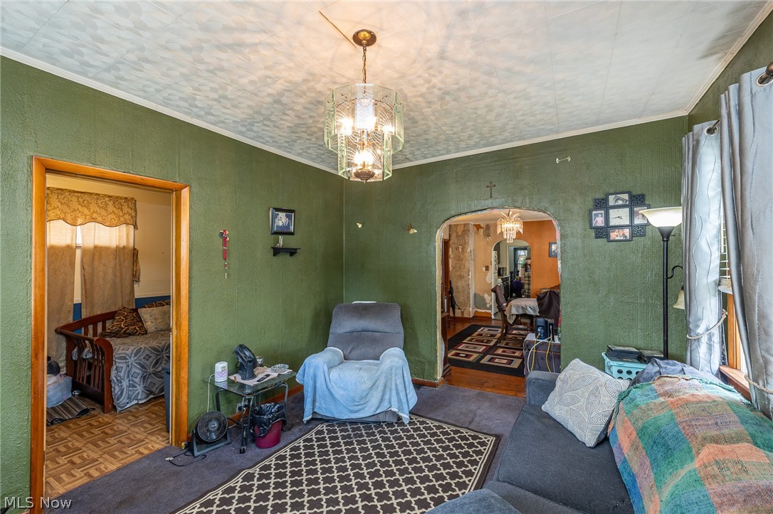 3521 W 49th Street