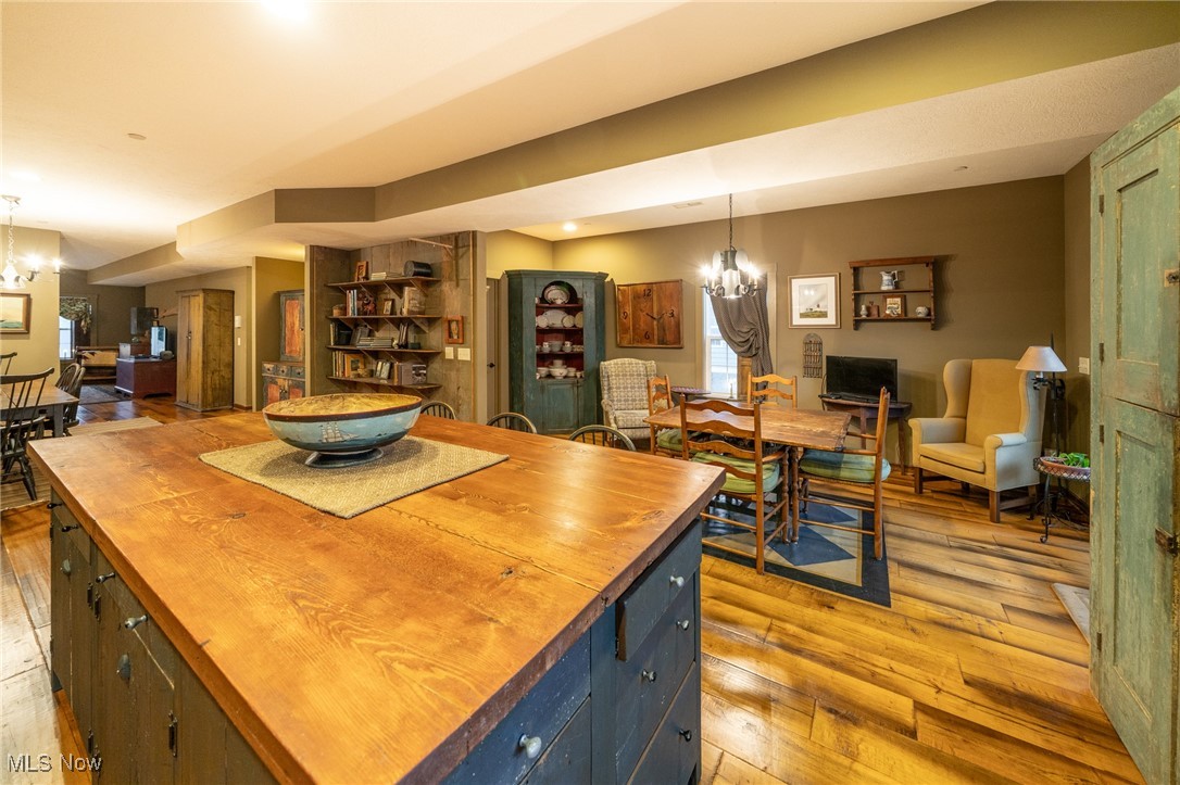 Willoughby Pointe Condo - Residential