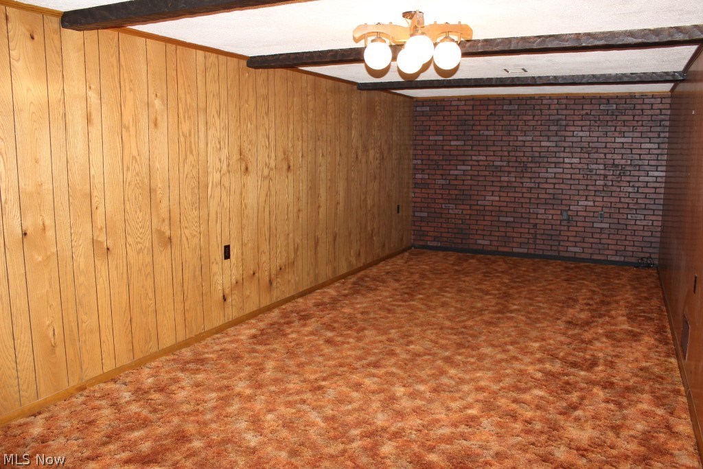 Walnut Hills - Residential
