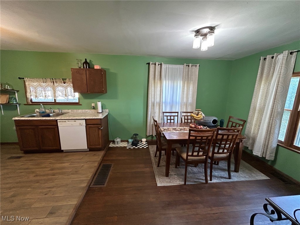 Wisemans Bottom Allotment - Residential