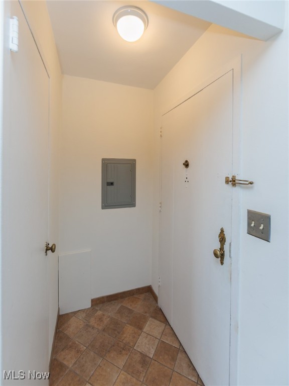 19201 Van Aken Boulevard 513