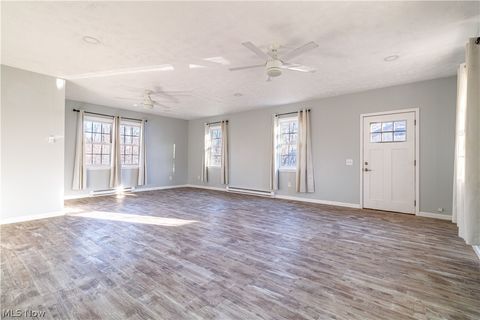 Tiny photo for 5814 Laura Avenue, Homeworth, OH 44634 (MLS # 5189552)