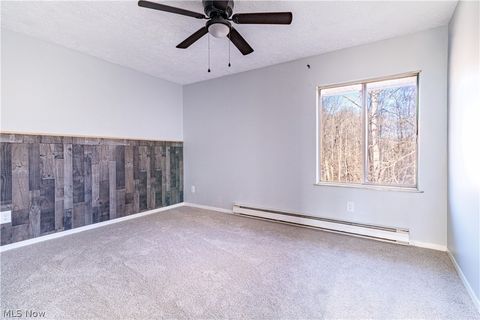 Tiny photo for 5814 Laura Avenue, Homeworth, OH 44634 (MLS # 5189552)