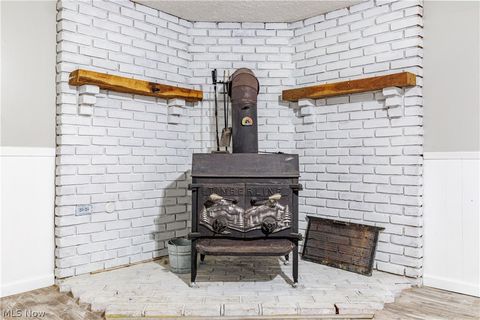 Tiny photo for 5814 Laura Avenue, Homeworth, OH 44634 (MLS # 5189552)