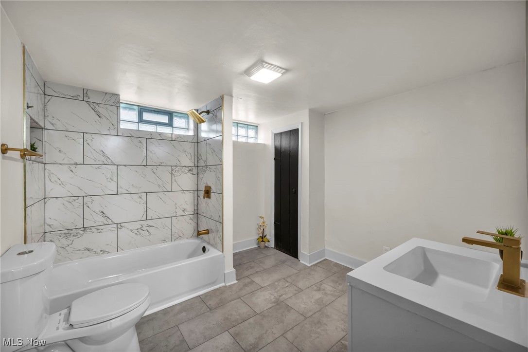 Ridgewood Gardens - Residential