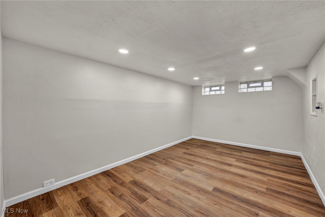 Ridgewood Gardens - Residential