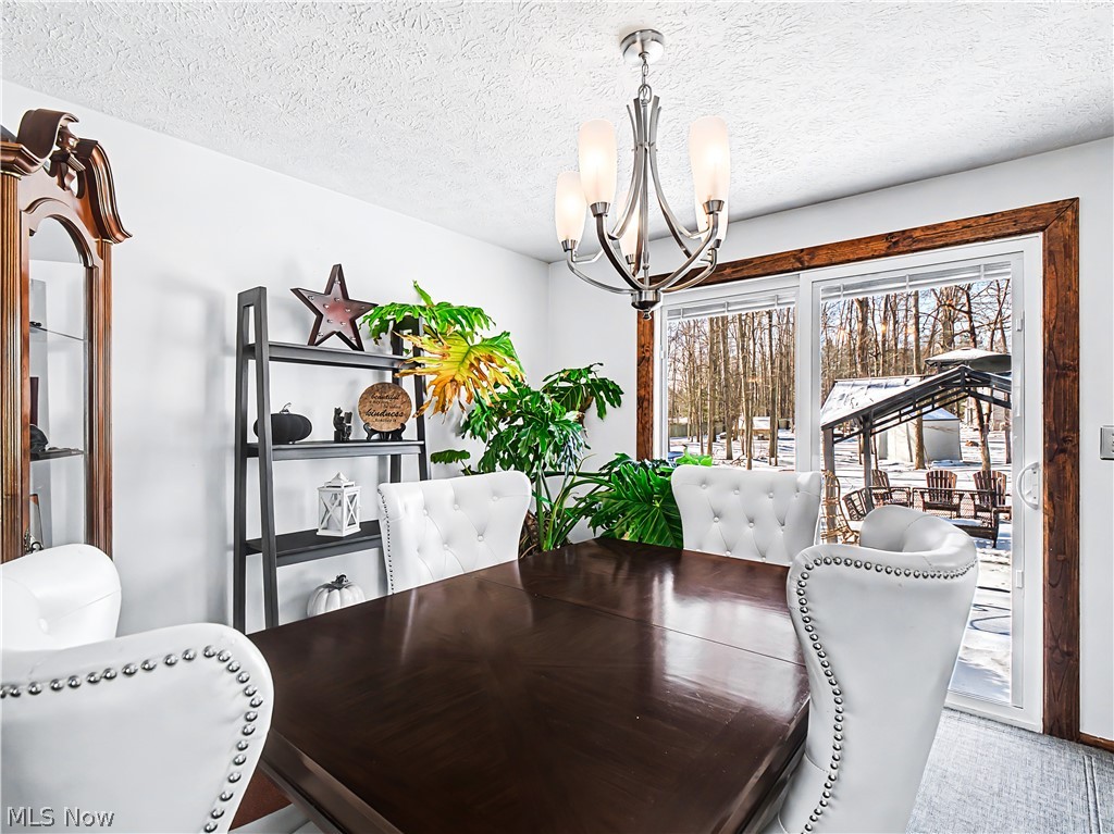 Hunters Crk 04 - Residential