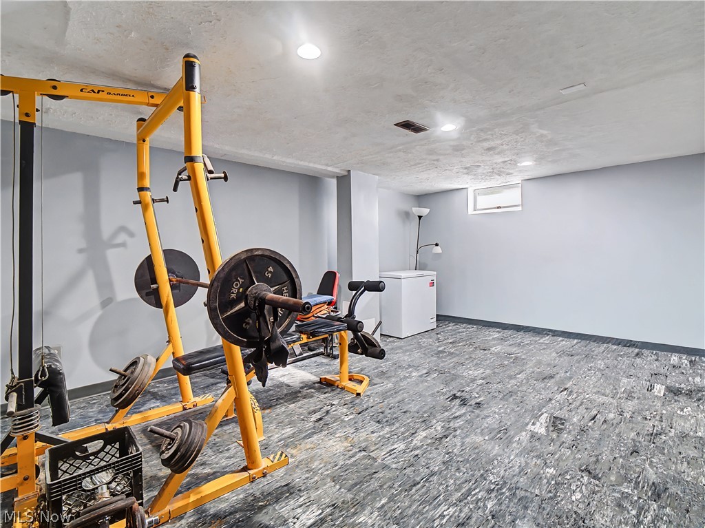 Hunters Crk 04 - Residential