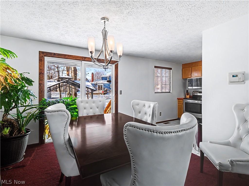 Hunters Crk 04 - Residential