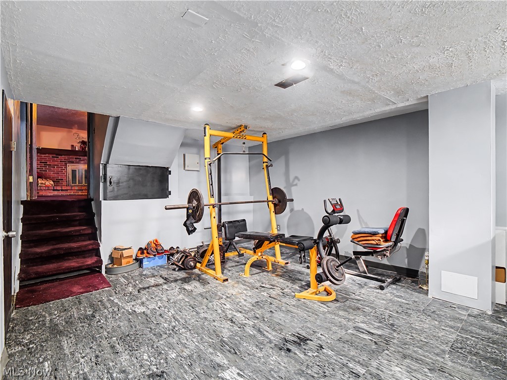 Hunters Crk 04 - Residential