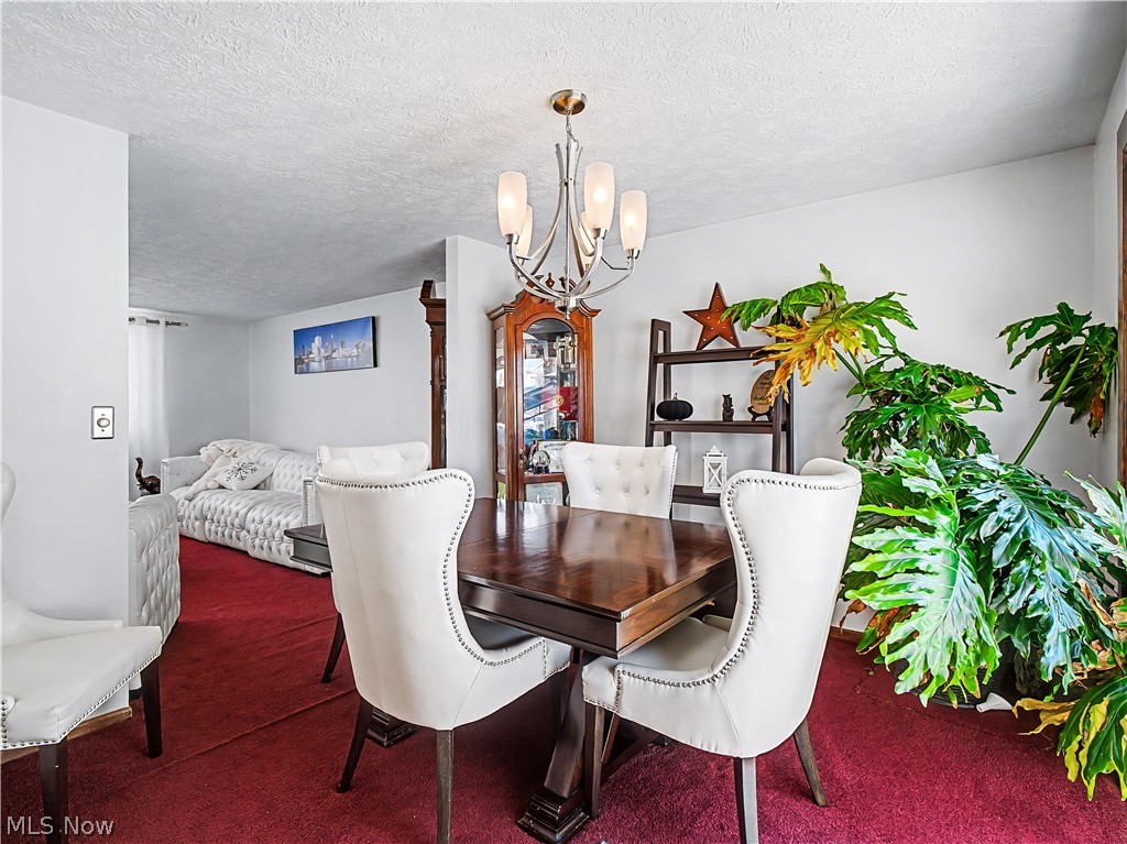 Hunters Crk 04 - Residential