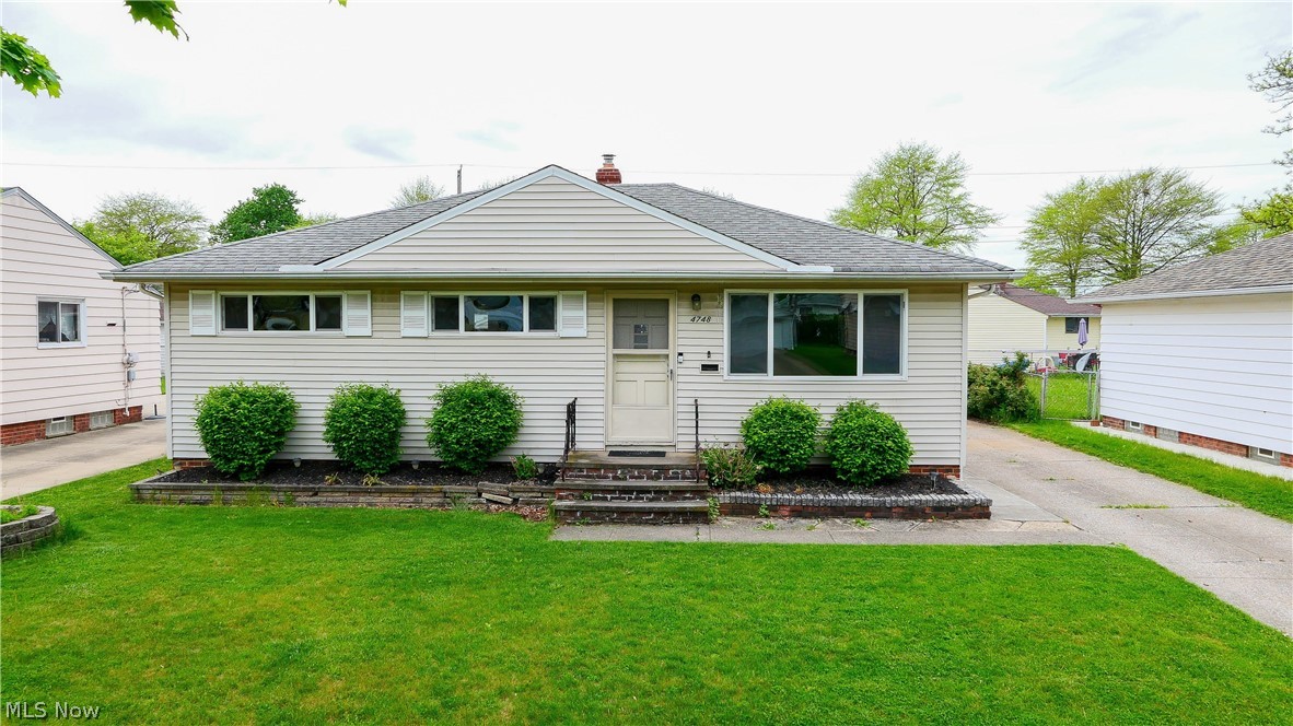 Alex Fodor Estates 02 - Residential