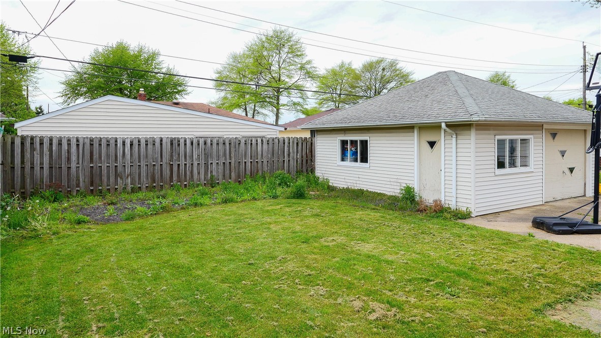 Alex Fodor Estates 02 - Residential