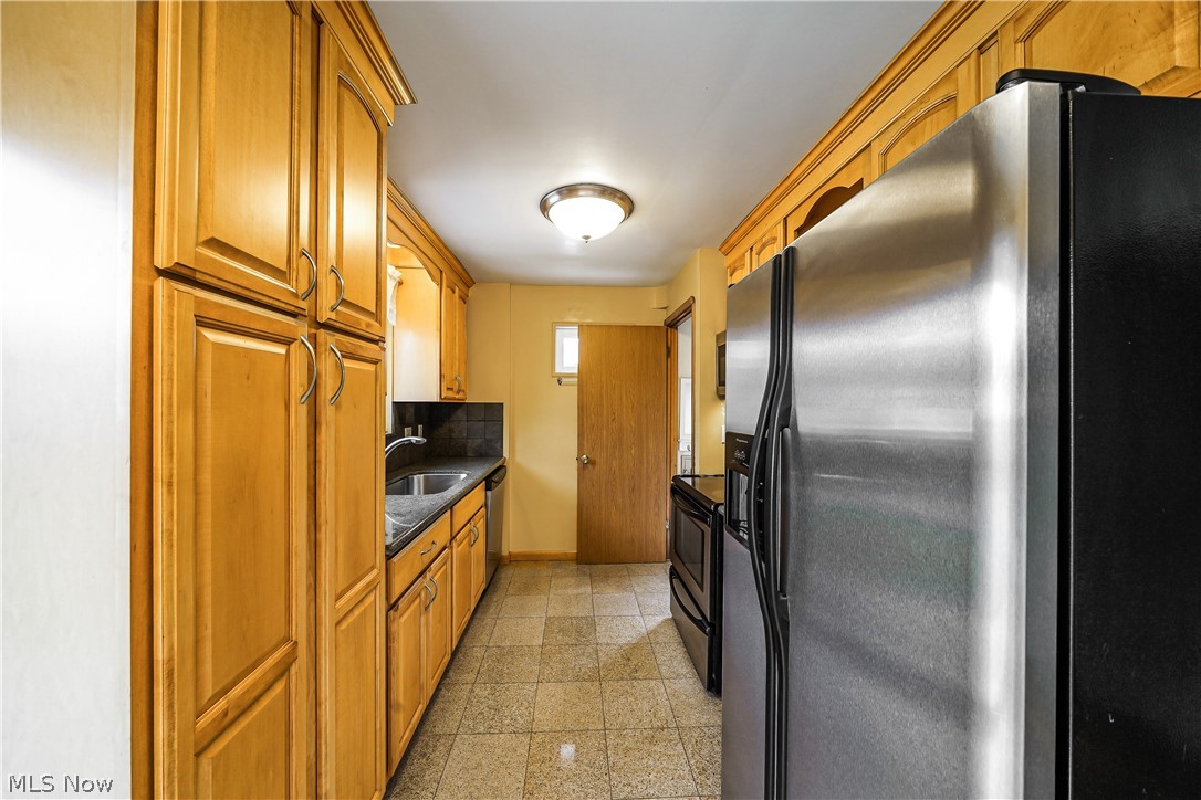 Alex Fodor Estates 02 - Residential