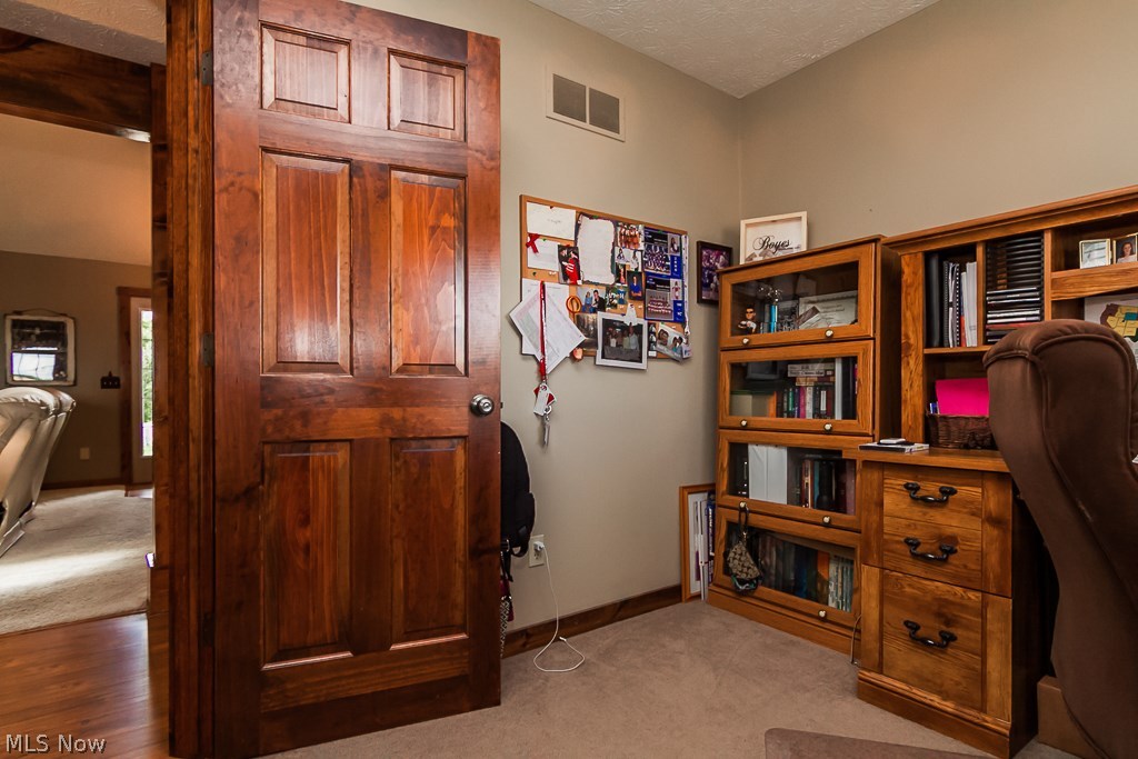 Hoover Estates 01 - Residential