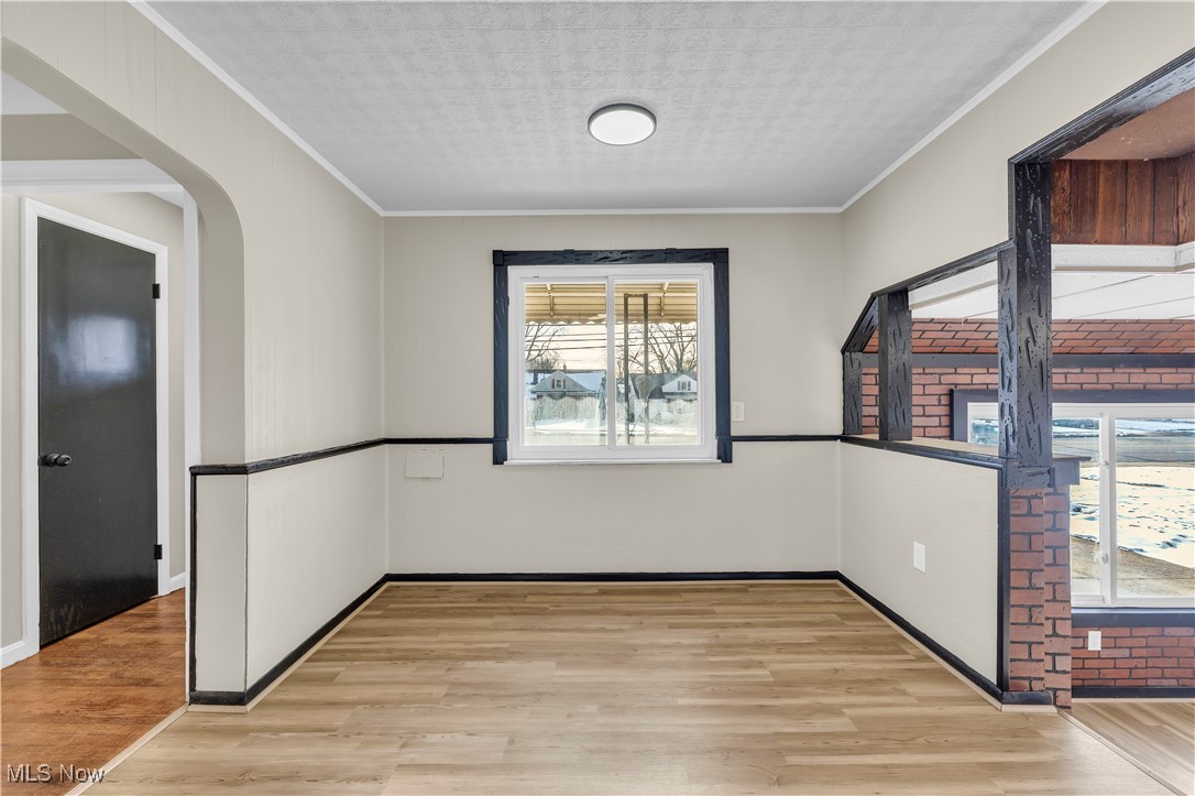 Brookwood Bch Estates Sub/Corning - Residential Lease