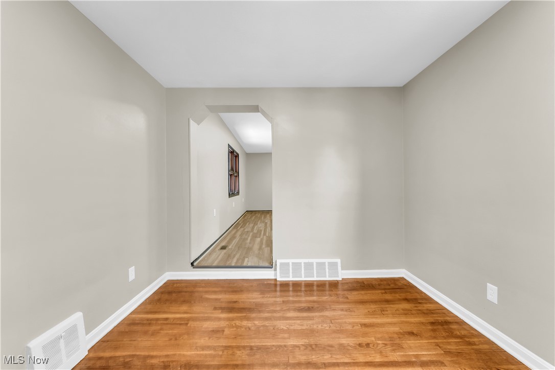 Brookwood Bch Estates Sub/Corning - Residential Lease