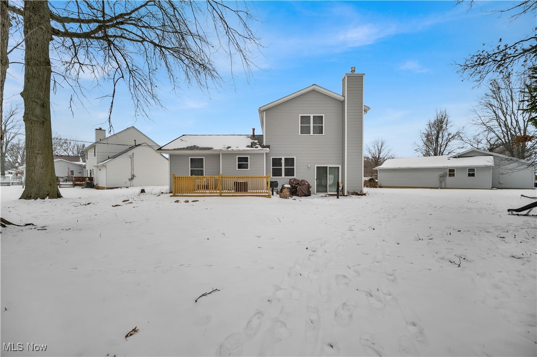 6301 Fiesta Court, Lorain, Ohio image 11