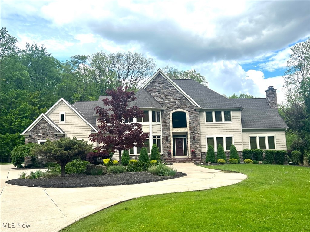 11955 Epping Trail, Chardon, Ohio image 2
