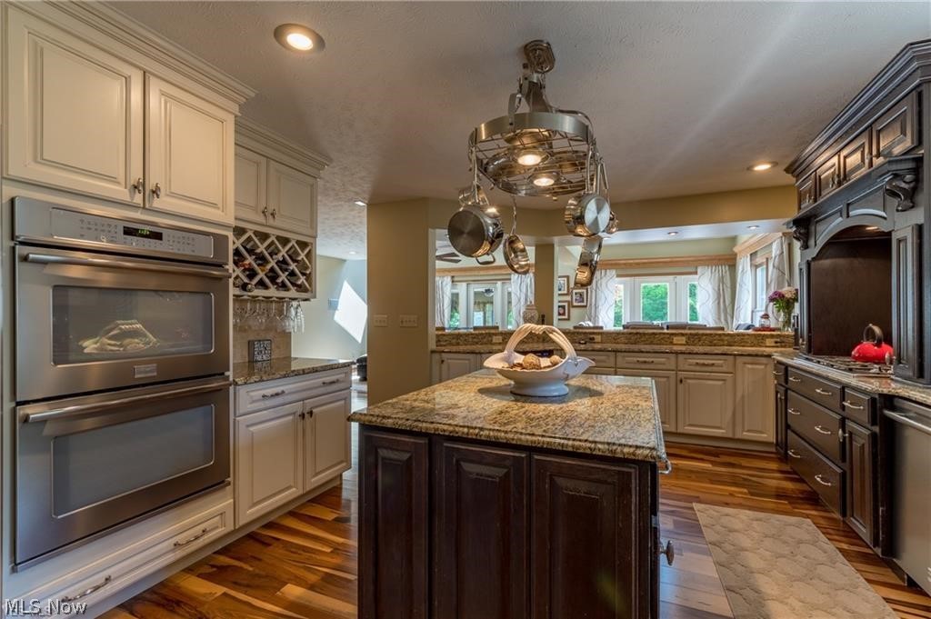 Turnbury - Residential