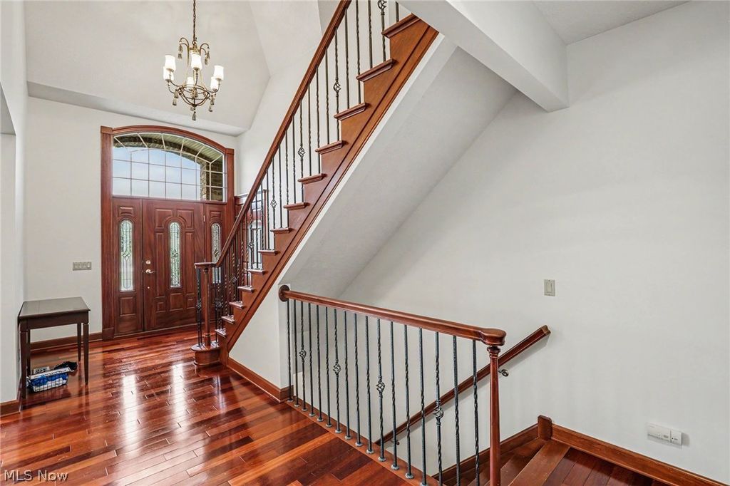 Photo of 6291 Maypine Farm Boulevard, Highland Heights, OH 44143 (MLS # 5204895)