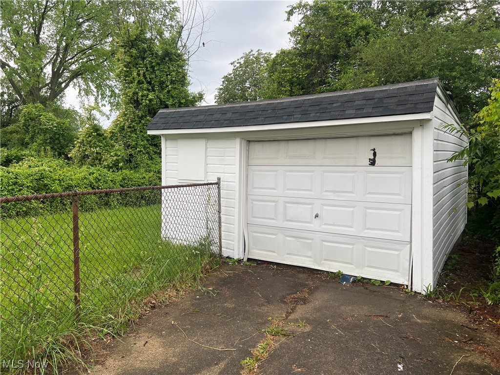 4780 E 173rd Street, Cleveland, Ohio image 9