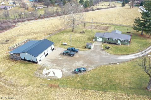 Tiny photo for 1325 County Line Rd Rd, Hopewell, OH 43760 (MLS # 5187992)