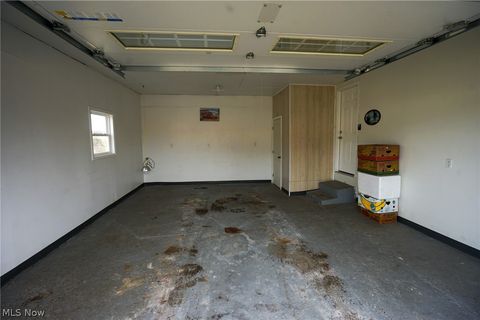 Tiny photo for 1325 County Line Rd Rd, Hopewell, OH 43760 (MLS # 5187992)