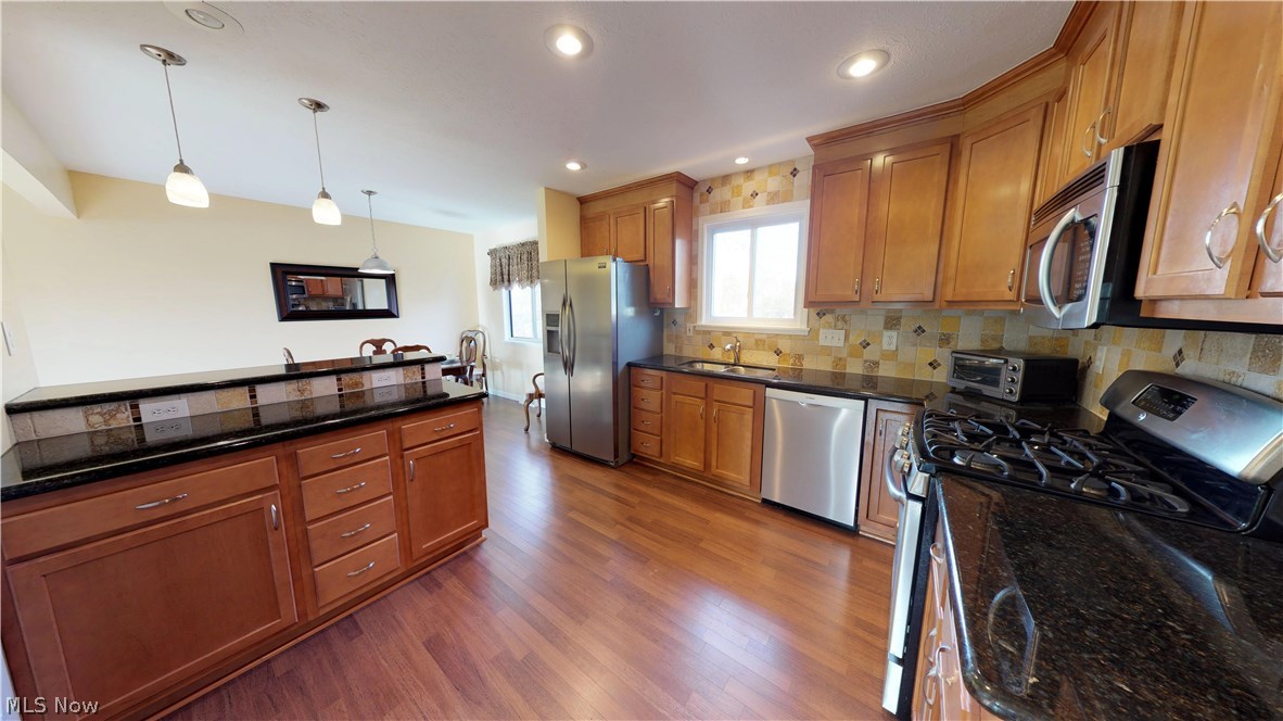 Lakeway Resub 03 - Residential
