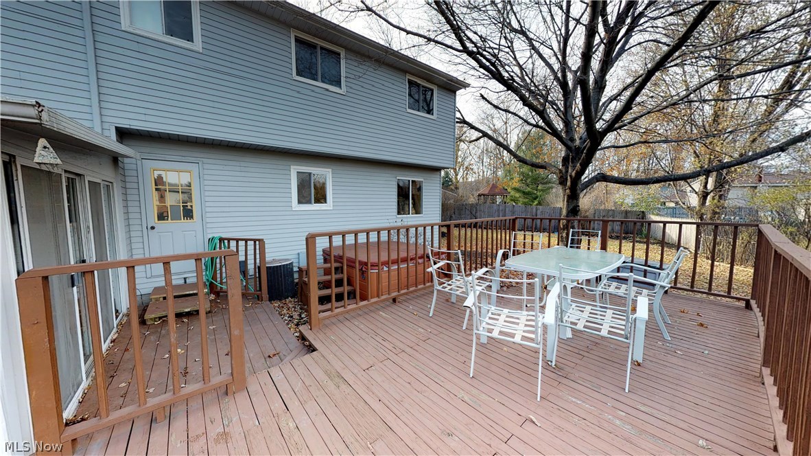 Lakeway Resub 03 - Residential