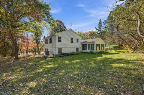 Tiny photo for 32499 Pinetree Road, Pepper Pike, OH 44124 (MLS # 5254661)