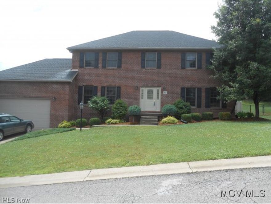 Beautiful hardwoods, spacious rooms, fresh paint, light fixtures, huge fenced backyard, full basement with interior french drain with lifetime warranty which would convey to new owner.  New Landscaping. Home shows very well!!!  Elem: Greenmont Elementary  Elem/Bus: N  JrHigh: Jackson Jr. High School  JrHigh/Bus: N  High: Parkersburg High  High/Bus: Y  Fire: CIT  Police: CTY  PossFreeGas: N  ;SQFT=Fin L1:1472, Fin L2:1380, Fin Bsmt:0, Fin Above:2852, Fin Total:2852, Unfin Bsmt:1472, Unfin Above:1472;GAR= 2 Car Att;PRKG= Off Street