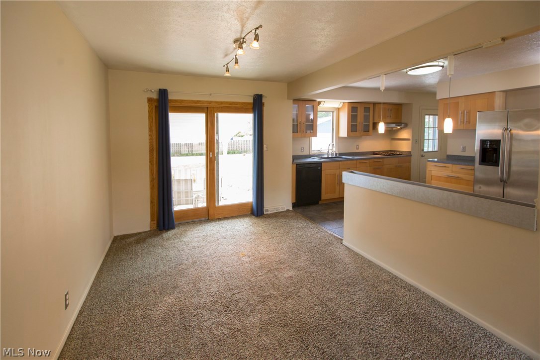 Marvin J Gross 11 - Residential