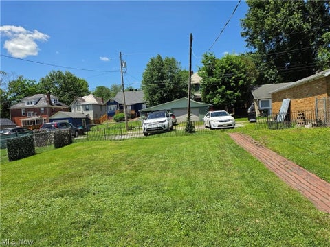 Tiny photo for 1113 Greene Street, Marietta, OH 45750 (MLS # 5240788)