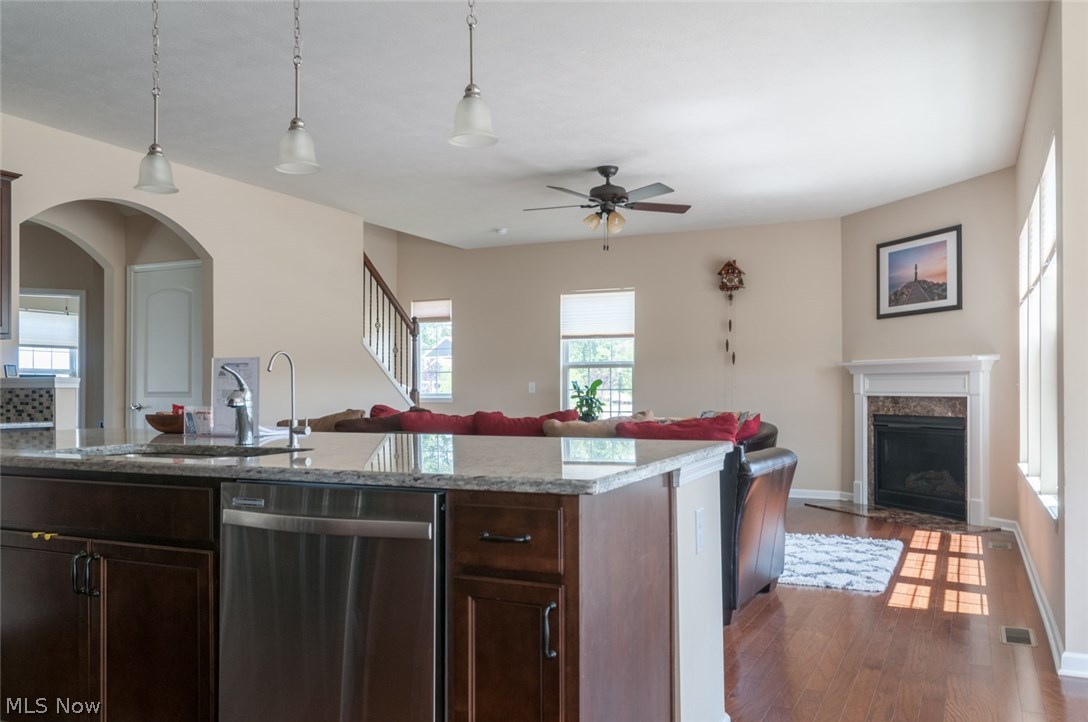 Reserve/River Oaks Sub - Residential