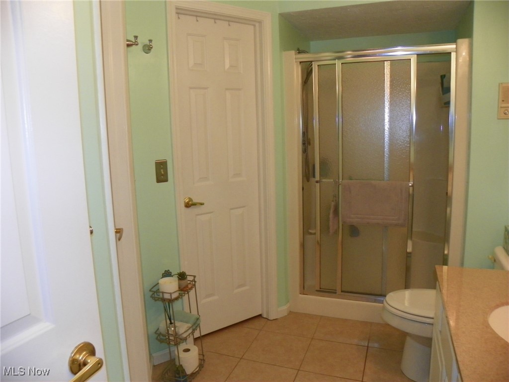 23474 Grist Mill Court, Olmsted Falls, Ohio image 17