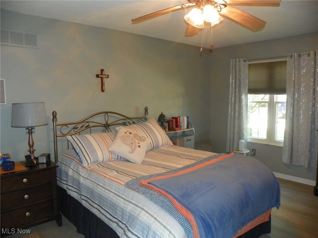 23474 Grist Mill Court, Olmsted Falls, Ohio image 14