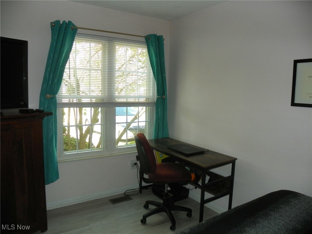 23474 Grist Mill Court, Olmsted Falls, Ohio image 10