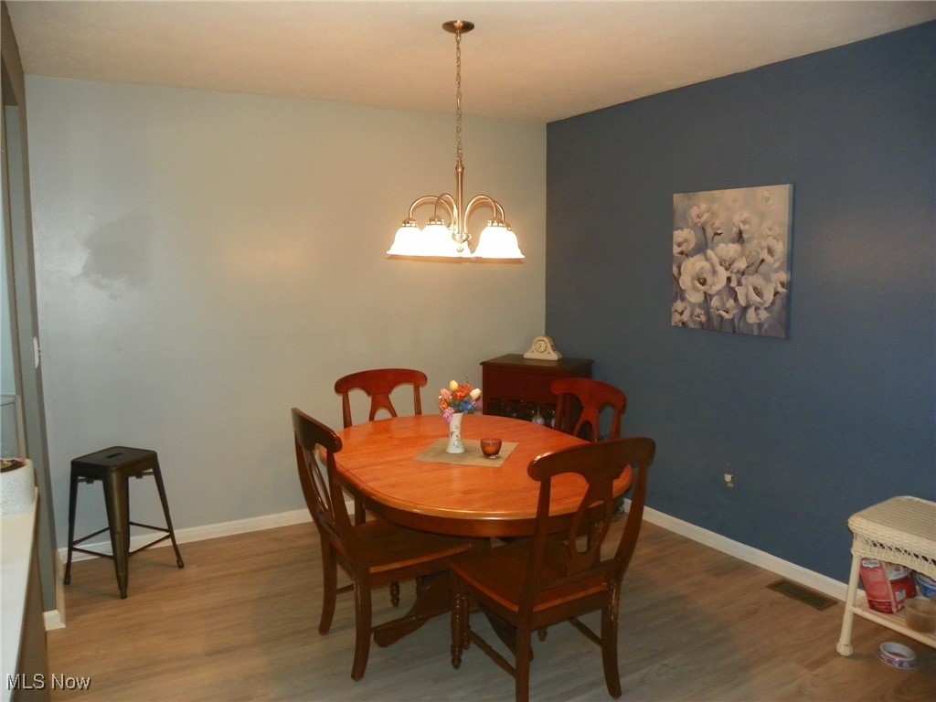 23474 Grist Mill Court, Olmsted Falls, Ohio image 3