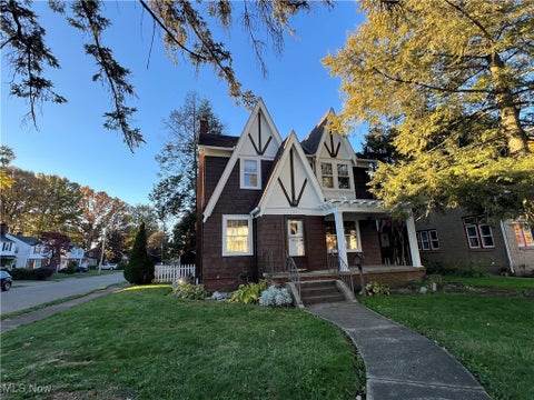 Photo for 332 18th Street NW