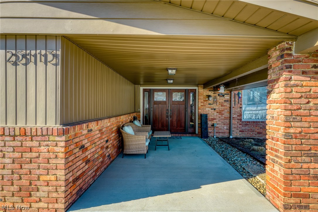 25113 Bridgeton Drive