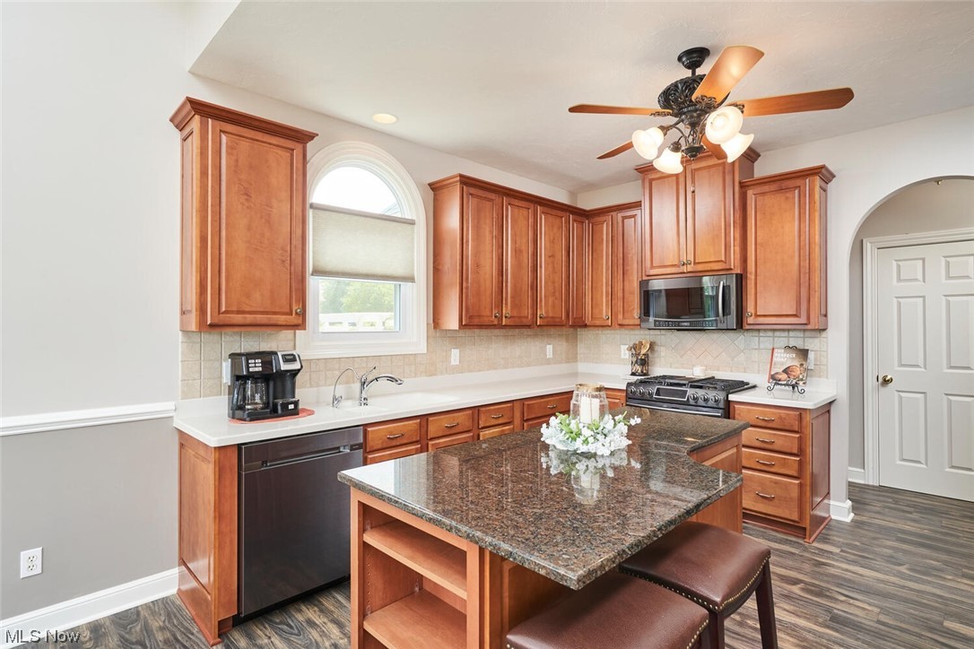 Fox Meadow - Residential