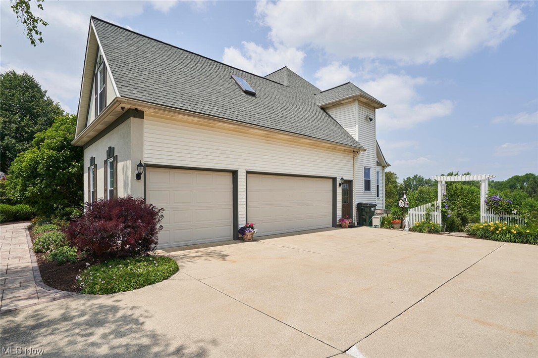 Fox Meadow - Residential