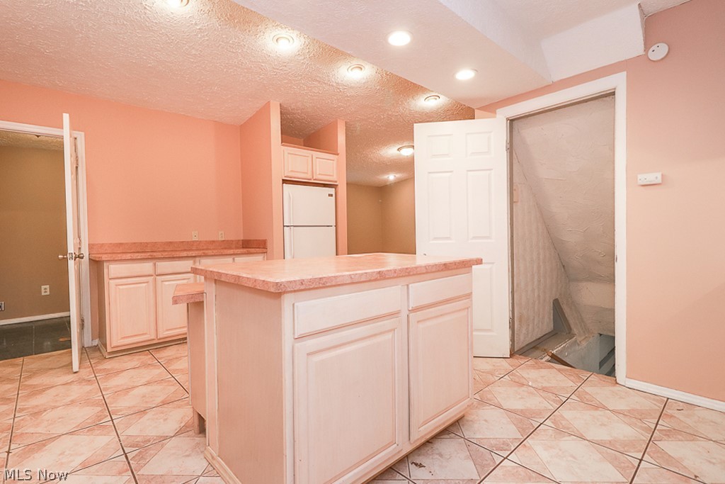 Charles A Posts Uplands - Residential