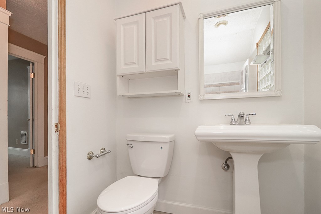 Charles A Posts Uplands - Residential