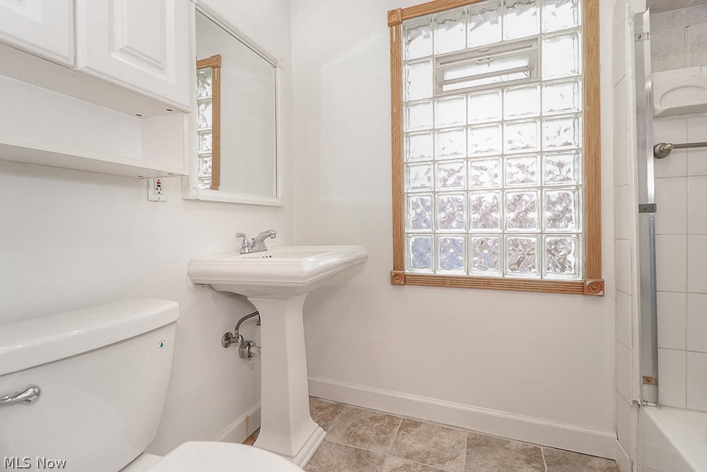 Charles A Posts Uplands - Residential