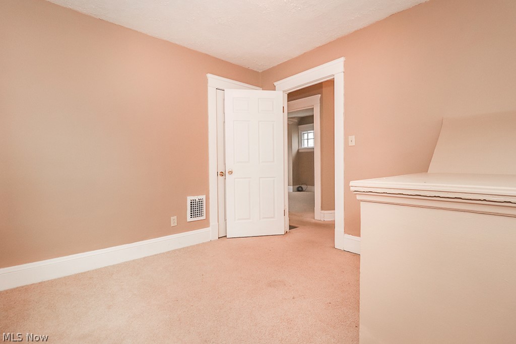 Charles A Posts Uplands - Residential